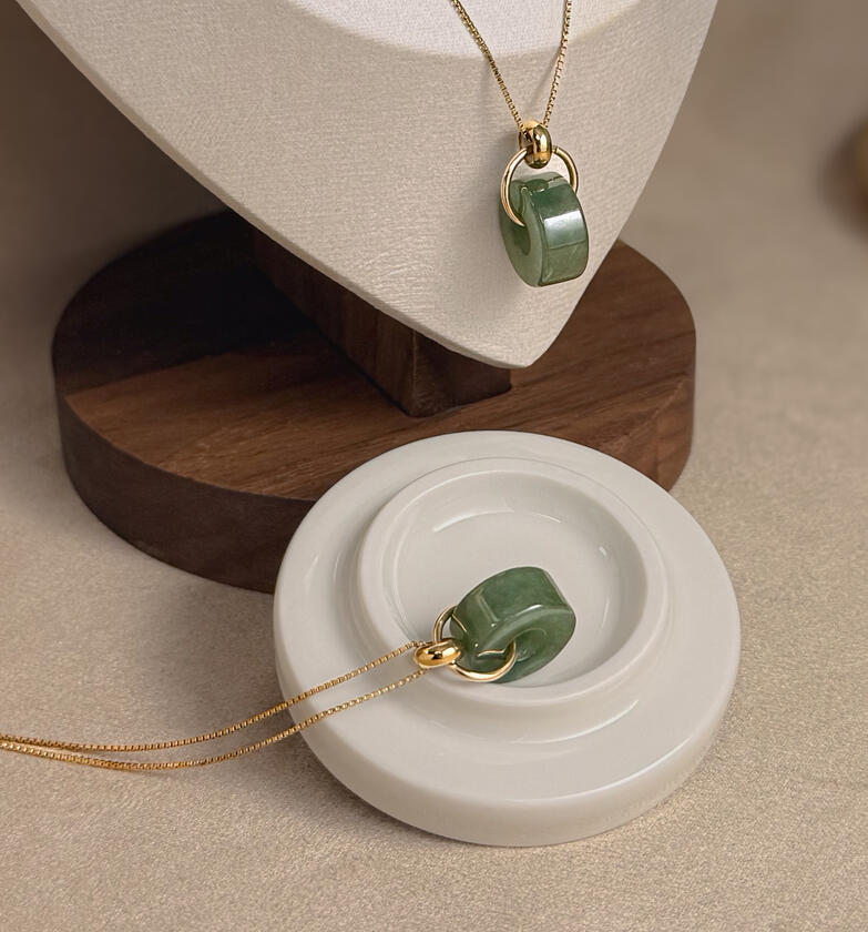 New Release! Green Squarish Doughnut Necklace