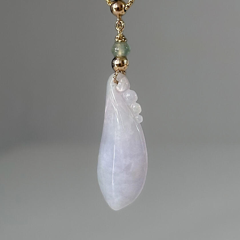 Lilliac Teardrop Jadeite Pendant Lilliac Teardrop Jadeite Pendant