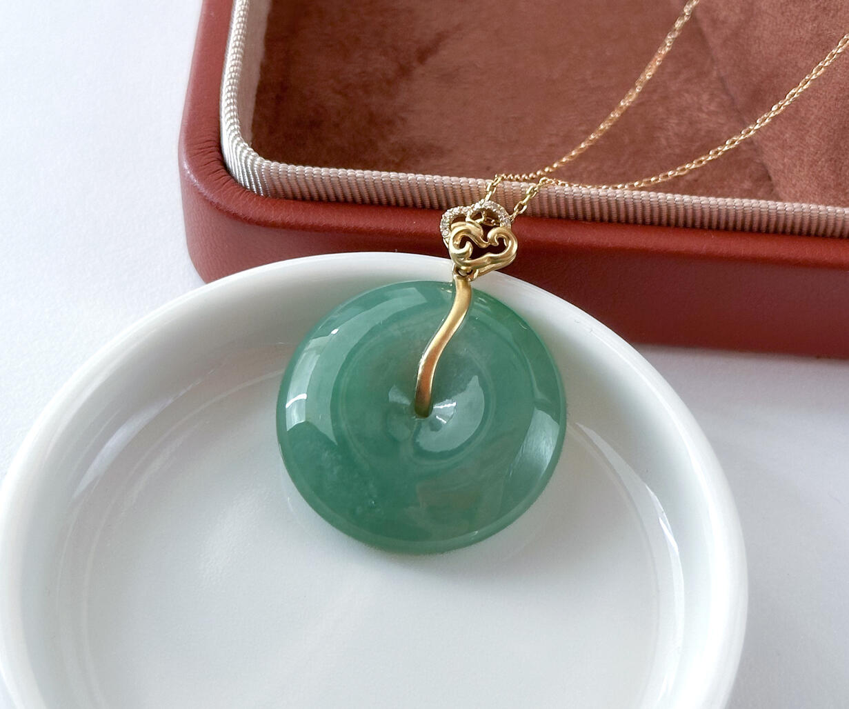 Close Up Detail Green Jadeite Doughnut Pendant Bespoke Gold Cloud Bail Tilted