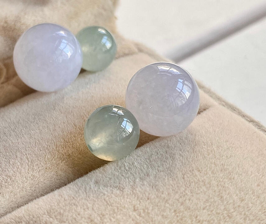 Jadeite Beads pale purple and lake green