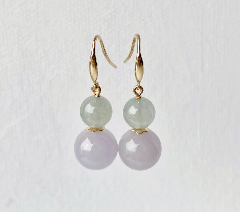 Bespoke Jadeite Ear Hook 18k